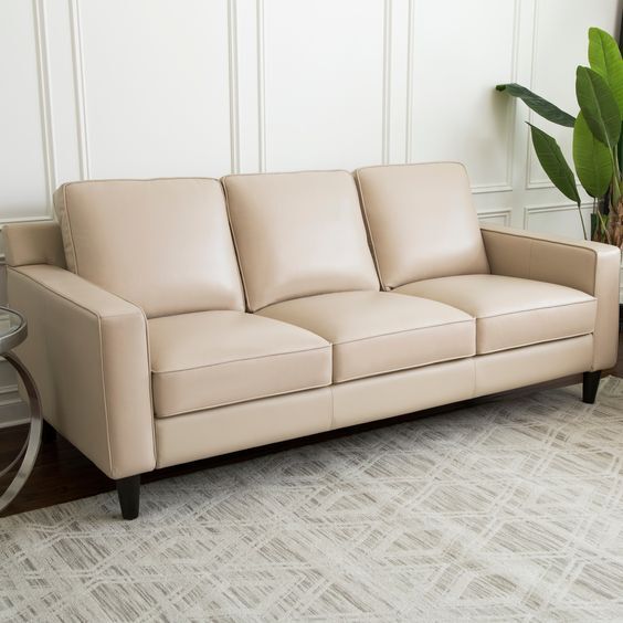 Sofa da thật tạo cảm giác mềm mại căng bóng