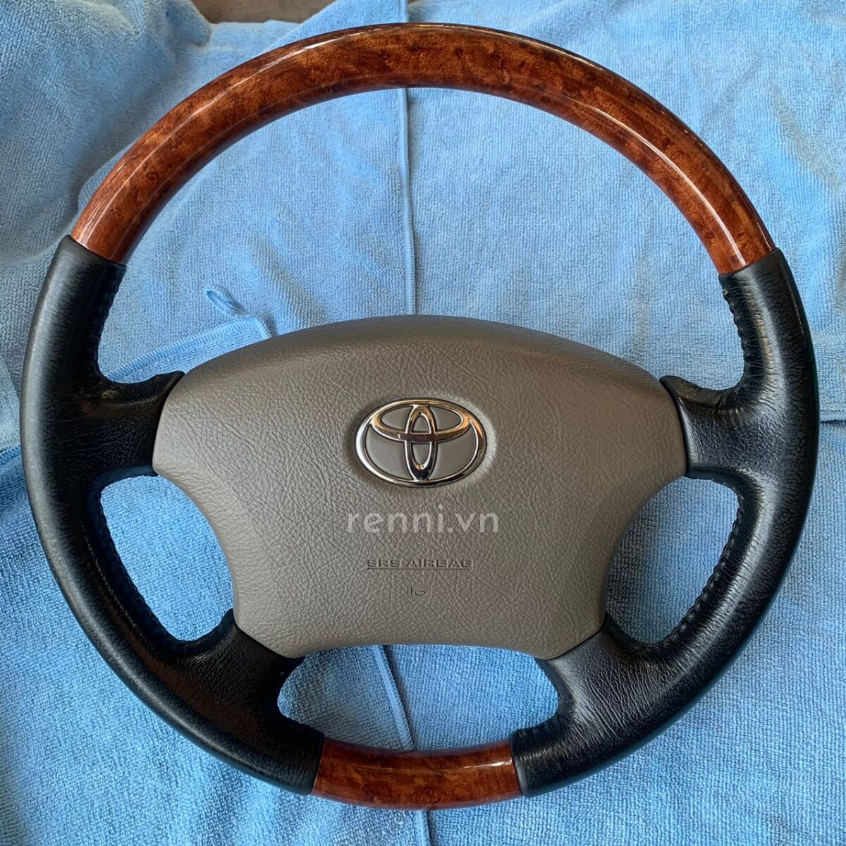 Đổi màu nội thất da — RENNI
