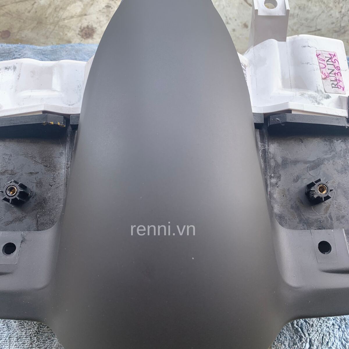 Phục hồi nhựa — RENNI