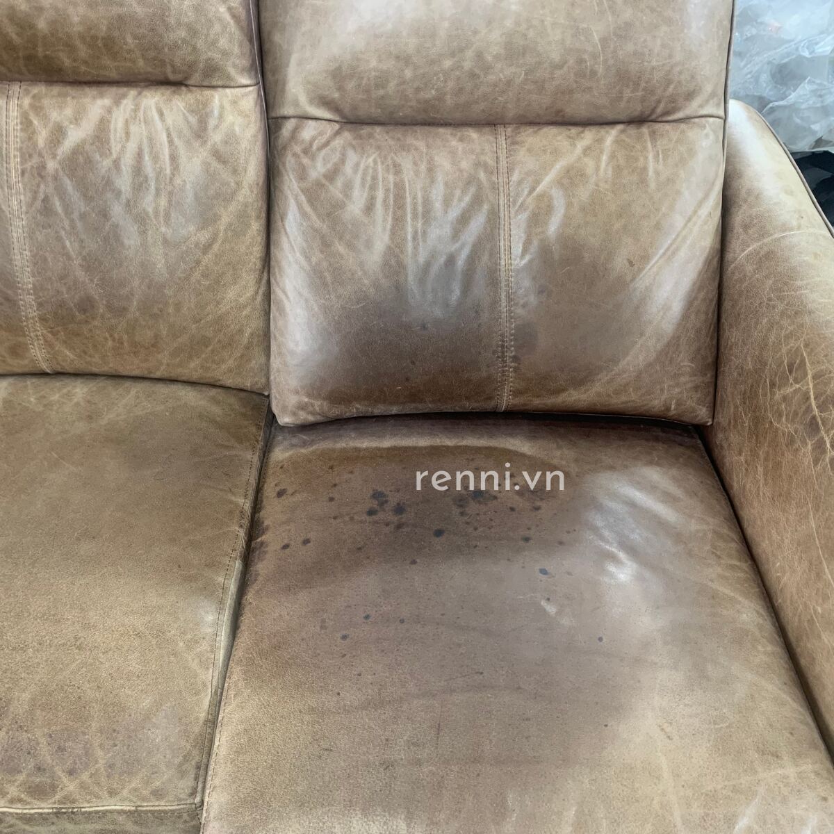 Sofa da — RENNI