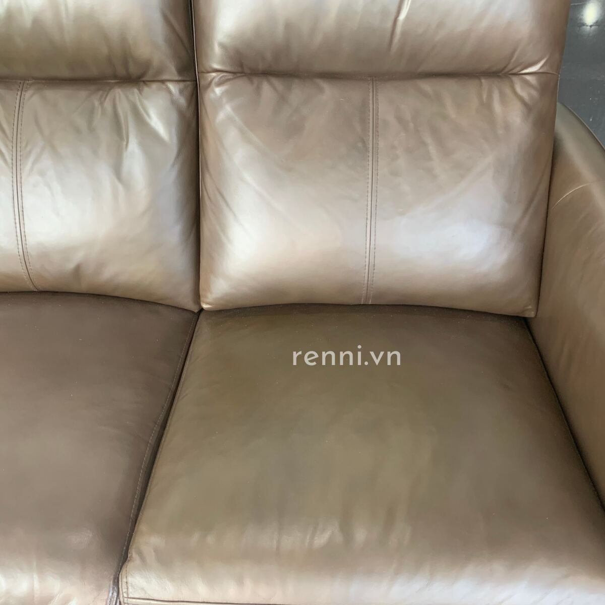 Sofa da — RENNI
