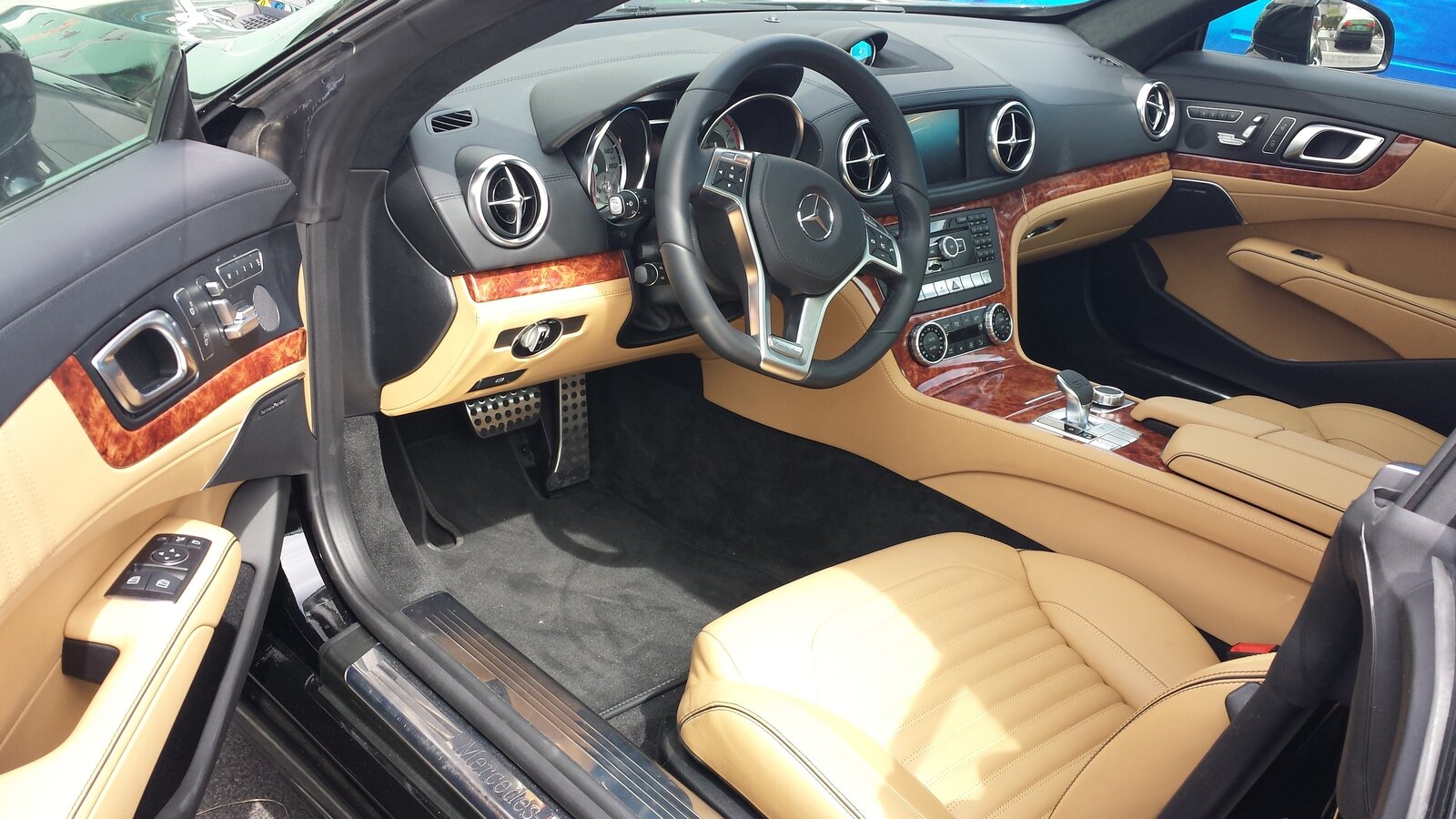 Carbon Fibre Detailing