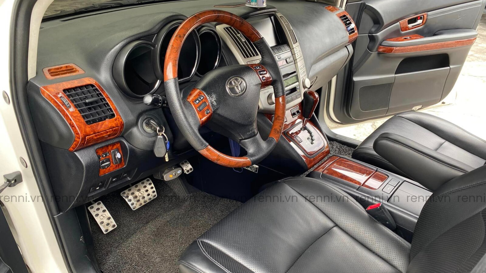Carbon Fibre Detailing